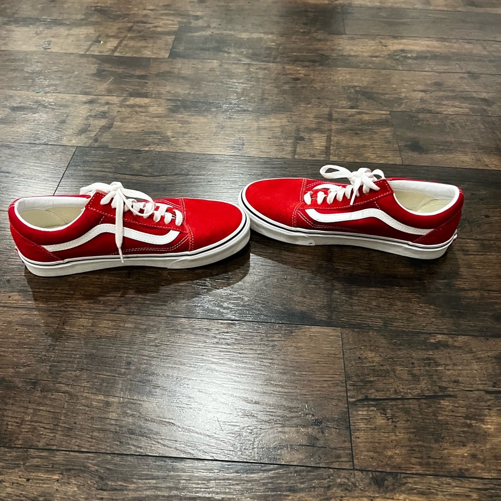 Vans - Picture 4 of 5